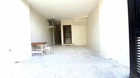 4 Bedroom House for sale in Bahay Toro, Metro Manila near LRT-1 Roosevelt