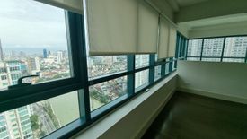 3 Bedroom Condo for rent in Rockwell, Metro Manila near MRT-3 Guadalupe