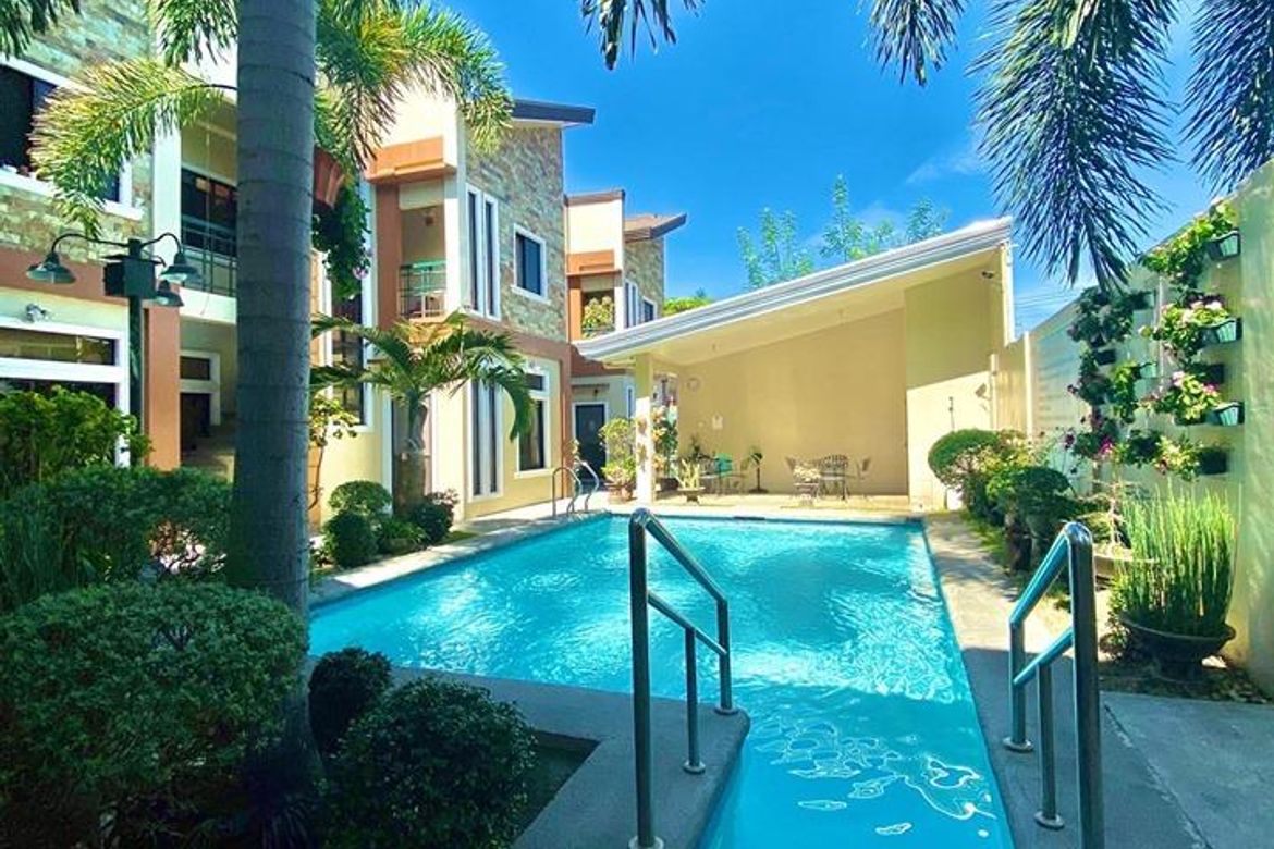 20 UNITS GOOD FOR INVESTMENT APARTMENTS FOR SALE NEAR CLARK ANGELES