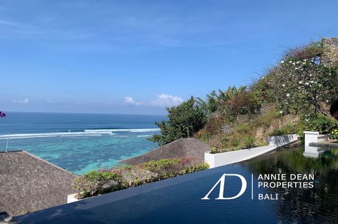 Villa dijual dengan 4 kamar tidur di Benoa, Bali