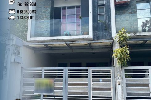 6 Bedroom Townhouse for sale in Don Bosco, Metro Manila