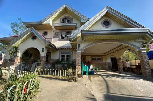 8 Bedroom House for sale in San Isidro, Pampanga