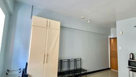 Condo for rent in McKinley Hill, Metro Manila