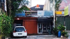 Komersial dijual dengan 4 kamar tidur di Bangka, Jakarta