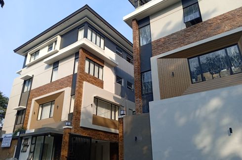 4 Bedroom Townhouse for sale in Masambong, Metro Manila