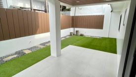 5 Bedroom House for sale in BF Homes, Metro Manila