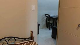 1 Bedroom Condo for sale in Salcedo Square, San Lorenzo, Metro Manila