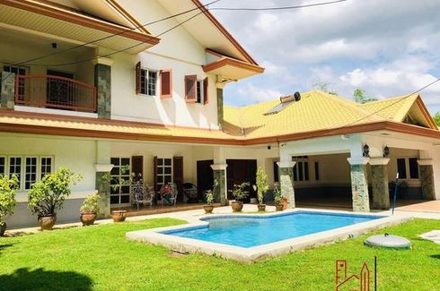 8 Bedroom House for rent in Angeles, Pampanga