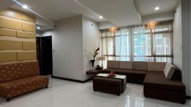 4 Bedroom Condo for rent in Taguig, Metro Manila near MRT-3 Buendia