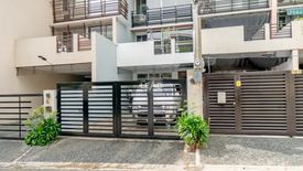 4 Bedroom Townhouse for sale in Kapitolyo, Metro Manila