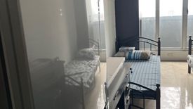 Condo for sale in Manila, Metro Manila near LRT-2 Legarda