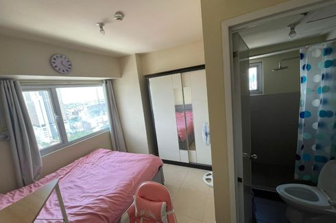 2 Bedroom Condo for sale in Barangay 58, Metro Manila near LRT-1 Gil Puyat