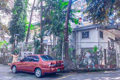 50 Bedroom House for sale in Central, Metro Manila