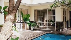 Rumah disewa dengan 4 kamar tidur di Cipete Selatan, Jakarta