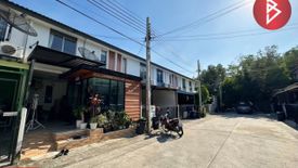 3 Bedroom Townhouse for sale in Laem Fa Pha, Samut Prakan