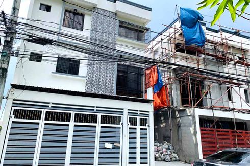 4 Bedroom Apartment for sale in Bahay Toro, Metro Manila