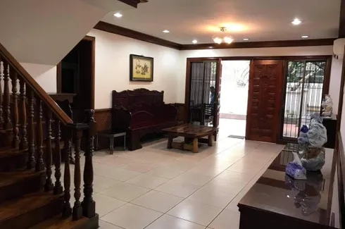 7 Bedroom House for sale in Magallanes, Metro Manila near MRT-3 Magallanes