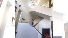 4 Bedroom House for sale in LOYOLA GRAND VILLAS, Ramon Magsaysay, Metro Manila near LRT-1 Roosevelt