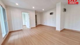 2 Bedroom Condo for sale in Sena Nikhom, Bangkok near BTS Sena Nikhom