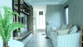 3 Bedroom House for sale in Dokmai, Bangkok