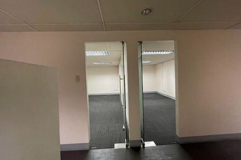 Office for rent in Olympia, Metro Manila