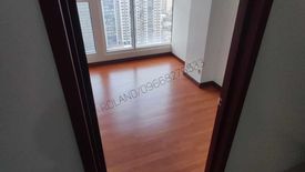 1 Bedroom Condo for sale in Paseo De Roces, Pio Del Pilar, Metro Manila