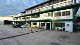 Warehouse / Factory for sale in Apolonio Samson, Metro Manila near LRT-1 Balintawak