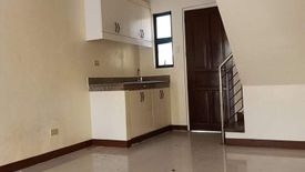 2 Bedroom Townhouse for sale in Pulang Lupa Dos, Metro Manila
