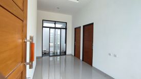 Rumah dijual dengan 3 kamar tidur di Antapani Kidul, Jawa Barat