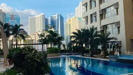 1 Bedroom Condo for sale in Urdaneta, Metro Manila near MRT-3 Ayala