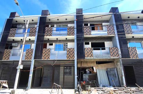 5 Bedroom Townhouse for sale in Culiat, Metro Manila