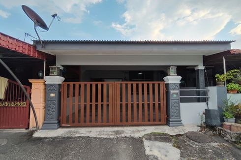 3 Bedroom House for sale in Ipoh, Perak