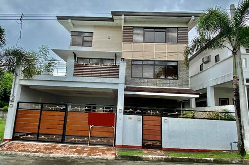 9 Bedroom House for rent in Malabanias, Pampanga