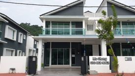 4 Bedroom House for sale in Lukut, Negeri Sembilan