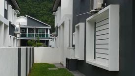 4 Bedroom House for sale in Lukut, Negeri Sembilan