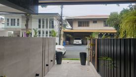 4 Bedroom House for sale in Magallanes, Metro Manila near MRT-3 Magallanes