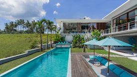 Villa dijual dengan 5 kamar tidur di Beraban, Bali