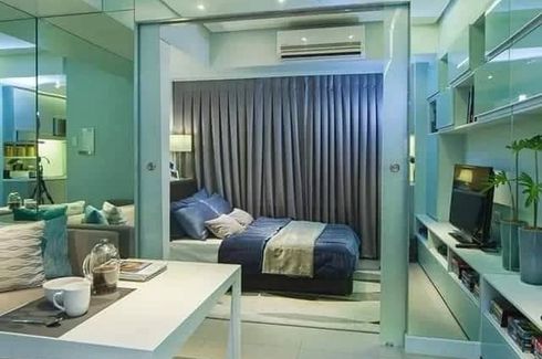 1 Bedroom Condo for sale in 100 West Makati, Pio Del Pilar, Metro Manila