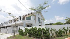 4 Bedroom House for sale in Kampung Salak Tinggi, Selangor