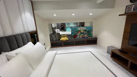 7 Bedroom House for sale in Loyola Heights, Metro Manila