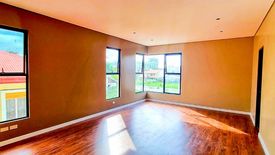 4 Bedroom House for sale in Almanza Uno, Metro Manila