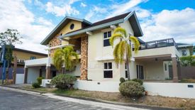 6 Bedroom House for sale in Pulung Maragul, Pampanga