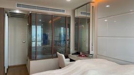 1 Bedroom Condo for sale in Silom, Bangkok near BTS Saint Louis