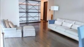 3 Bedroom Condo for rent in EIGHT FORBESTOWN ROAD, Bagong Tanyag, Metro Manila