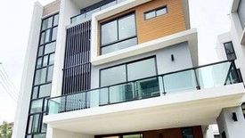 5 Bedroom Commercial for sale in Racha Thewa, Samut Prakan