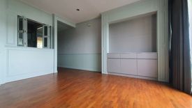 2 Bedroom Condo for sale in Baan Siri Sathorn, Thung Maha Mek, Bangkok