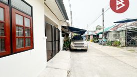 3 Bedroom Townhouse for sale in Hom Kret, Nakhon Pathom