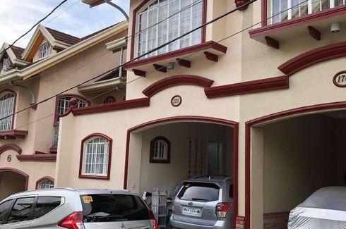 5 Bedroom Townhouse for sale in Zone I, Cavite