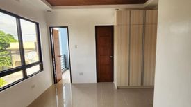 4 Bedroom Condo for sale in Talon Singko, Metro Manila