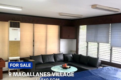 5 Bedroom House for sale in Magallanes, Metro Manila near MRT-3 Magallanes